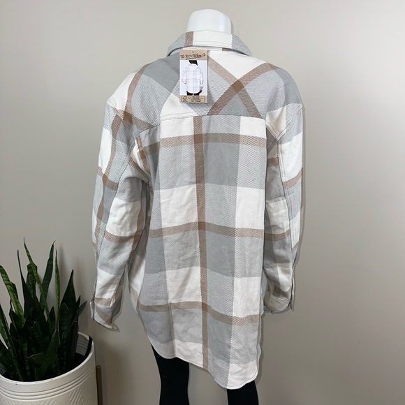 🆕 BC CLOTHING | Women’s Plaid Flannel Shacket - Picture 3 of 11